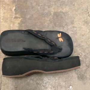 Vintage y2k bum Platform Flip Flops with Dragonfly Detail